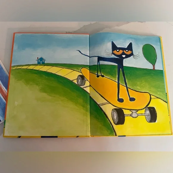 Pete the Cat Book I Love My White Shoes and His Magic Sunglasses great condition - Picture 7 of 7